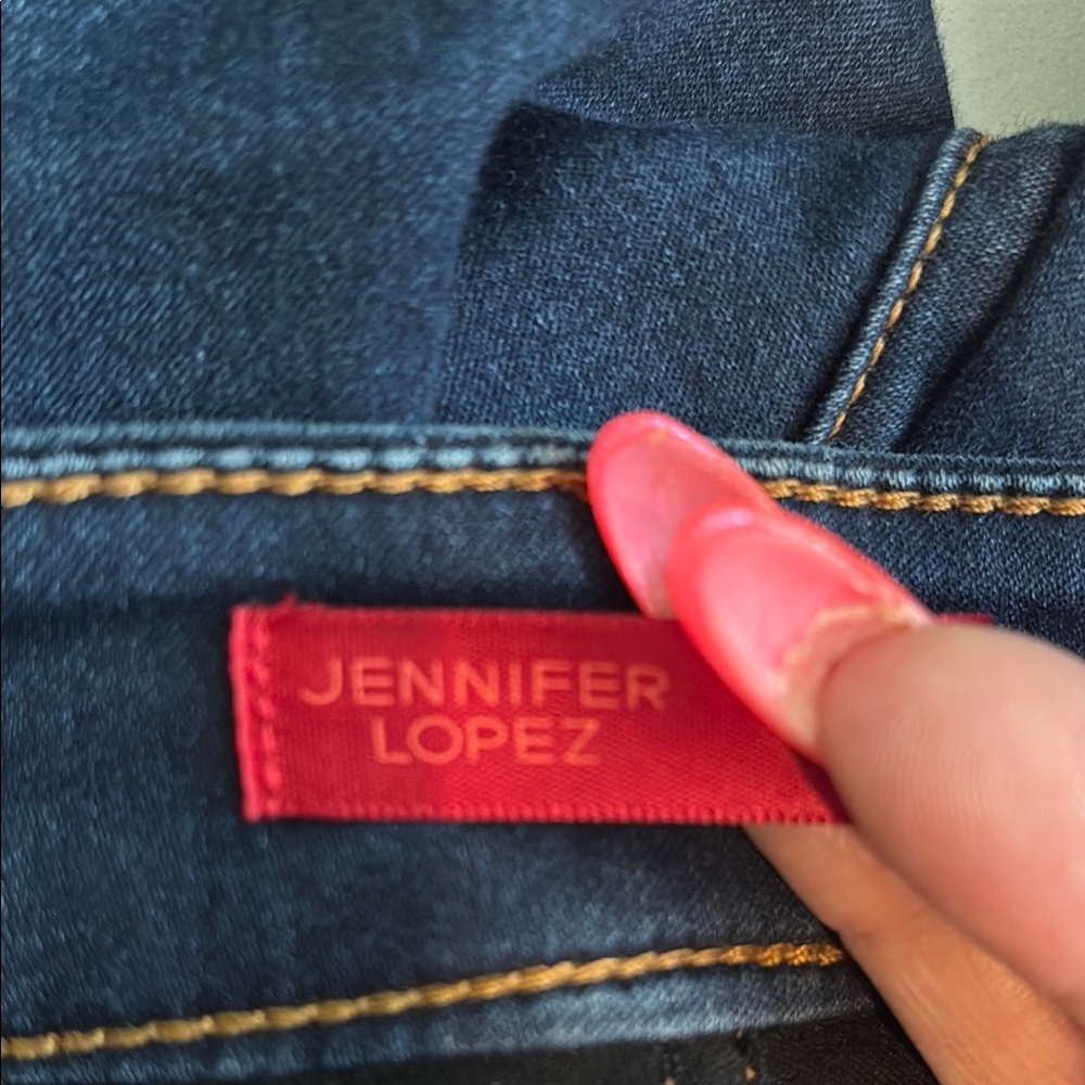 Jennifer Lopez Blue Skinny Jeans with Versatile Stretch - Picture 10 of 11